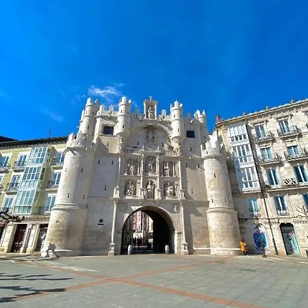 Grand Plaza Vega Appartement Burgo Buitenkant foto